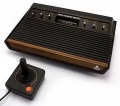 Atari 2600 - Konsole CX-2600 im Holz-Design (6 Schalter!) (inkl. Controller & Zubehör) (gebraucht)