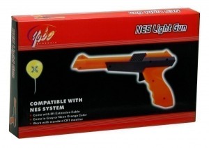 NES - Lightgun -grau/orange- [Yobo] (NEU & OVP)