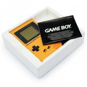 GameBoy - Konsole #Gelb / Banana Jim (mit OVP) (Verpackung ist leicht besch�digt) (gebraucht)
